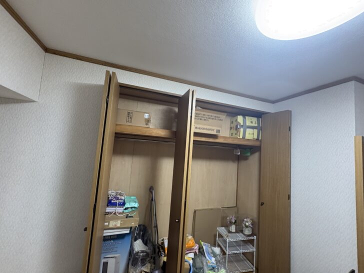 山口県光市三井 掃除機、ポータブルクーラー、ラタンかご、食器乾燥機、ワイヤーラック、段ボール箱、プラスチックケース、雑貨類、袋詰め不用品一式 回収事例